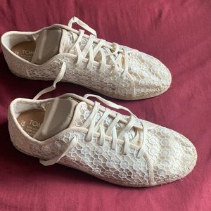 Toms spring shoes